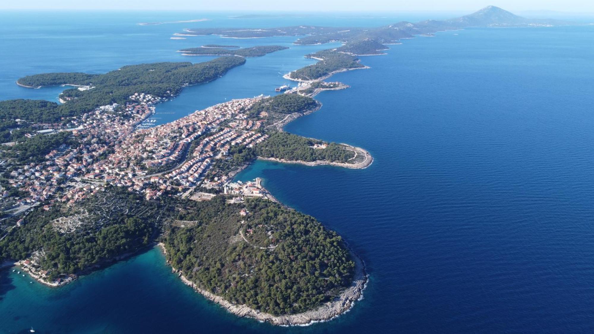 Argo Apartmani Mali Losinj Exterior photo